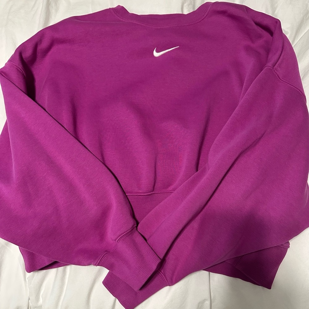 Nike Magenta Crewneck Sweatshirt